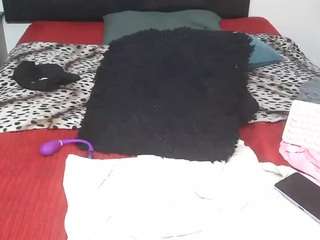 shanttal0272 webcam model