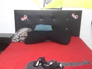 shanttal0272 Live Webcam on CamSoda