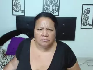 shanttal's Live Sex Cam Show