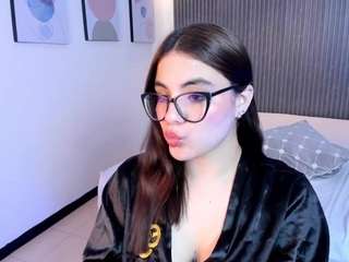 Ariana-Lhewis
