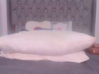 Ebony_Pearl69
