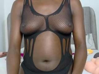Ebony_Pearl69
