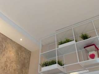 ⭐@goal:Wear heels, show me front mirror⭐ [Multi Goal]