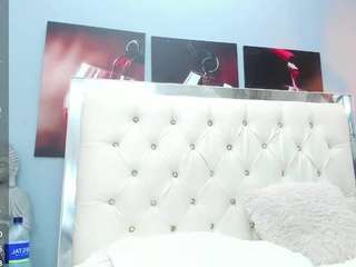 mariansexx's CamSoda show and profile