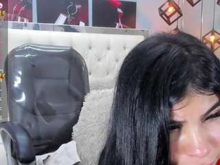 Acest model este live acum. mariansexx