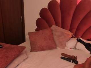 Live webcam model raqueldanger on Soda Cams