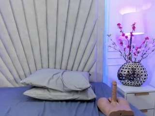 kishabaarns Live Webcam on CamSoda