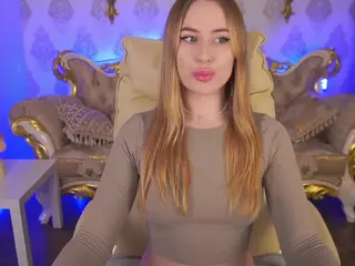 LinaNight's Live Sex Cam Show