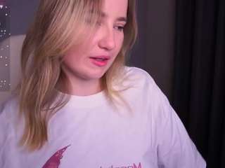 sofiebloom webcam