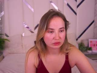 sofiebloom webcam model