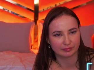 sofiebloom's CamSoda show and profile