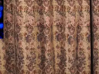 SofieBloom's Live Sex Cam Show