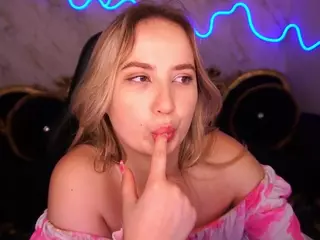 SofieBloom's Live Sex Cam Show