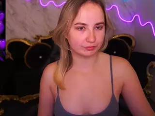 SofieBloom's Live Sex Cam Show