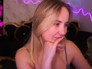 SofieBloom's Live Sex Cam Show