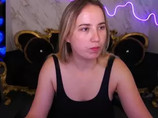 SofieBloom's Live Sex Cam Show
