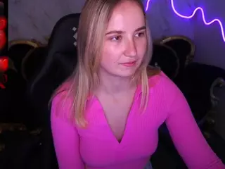 SofieBloom's Live Sex Cam Show