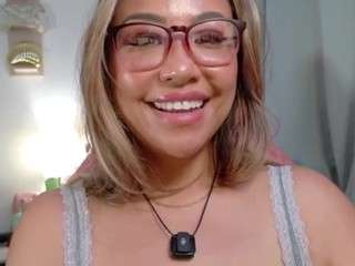 spikedbella Sex Cam Show