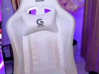 AlexaAyme live webcam show