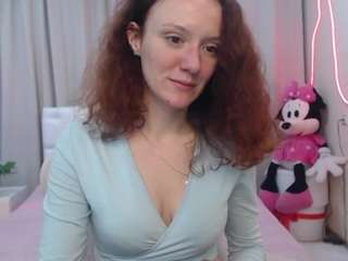 Questo modello è in diretta ora. barbarastily