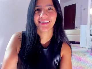 dashafoxxx Live Webcam on CamSoda