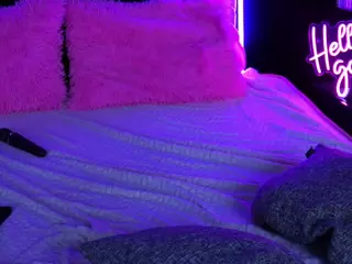 GraceHotDavies's Live Sex Cam Show