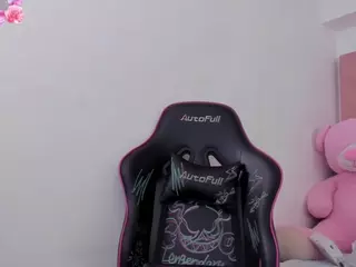 lilithnoahh's Live Sex Cam Show