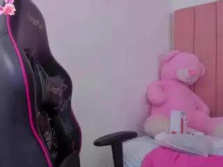 lilithnoahh's Live Sex Cam Show