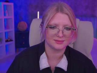 Model ini sedang live sekarang. cooltatiss