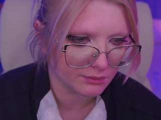 Model ini sedang live sekarang. cooltatiss