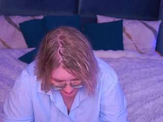 CoolTatiss live webcam show