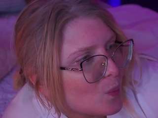 CoolTatiss live cam preview