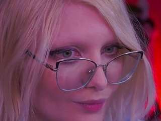 CoolTatiss live cam preview