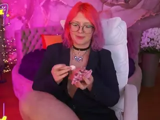 CoolTatiss's Live Sex Cam Show