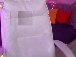 CoolTatiss's Live Sex Cam Show