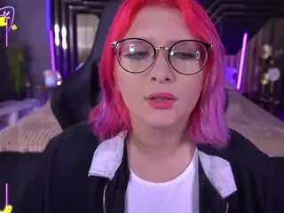 CoolTatiss's Live Sex Cam Show