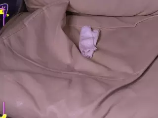 CoolTatiss's Live Sex Cam Show