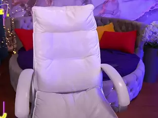 CoolTatiss's Live Sex Cam Show