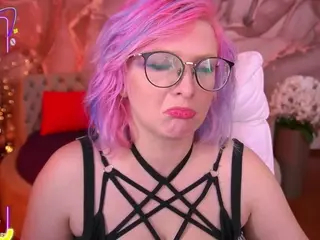CoolTatiss's Live Sex Cam Show