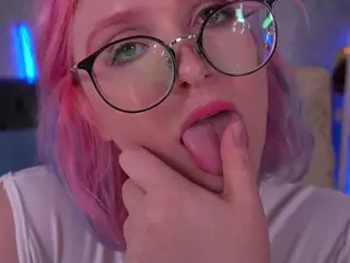 CoolTatiss's Live Sex Cam Show