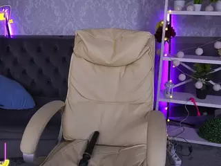 CoolTatiss's Live Sex Cam Show