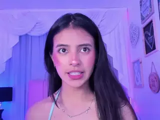 Elena Salvatore's Live Sex Cam Show
