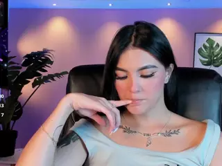 SilvanaTorres-1's Live Sex Cam Show