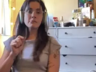 Yvonne420's Live Sex Cam Show