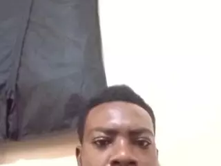 bigcocksadist's Live Sex Cam Show