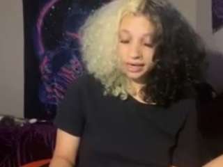 Universethadon live sex