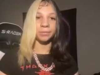  universethadon chat room