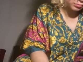 universethadon's CamSoda show and profile