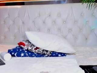 aidan-twiink Live Webcam on CamSoda