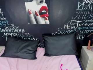 hornyrouse live webcam show
